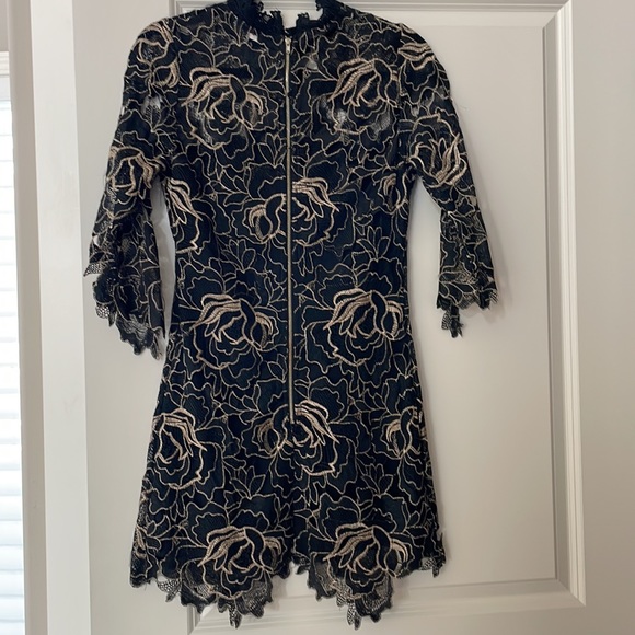 Luxxel black and Gold lace mini dress size small - Picture 4 of 4